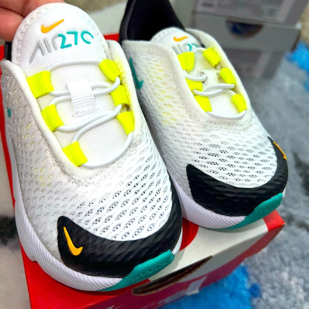 Nike Airmax 270 size 4c Infant